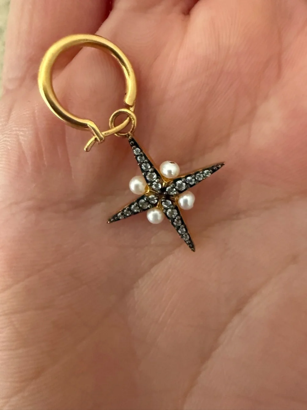 Genuine Missoma x Harris Reed 18K Gold Plated North Star Pearl Hoop Earrings - Picture 4 of 9